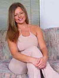 a milf from Merrillville, Indiana